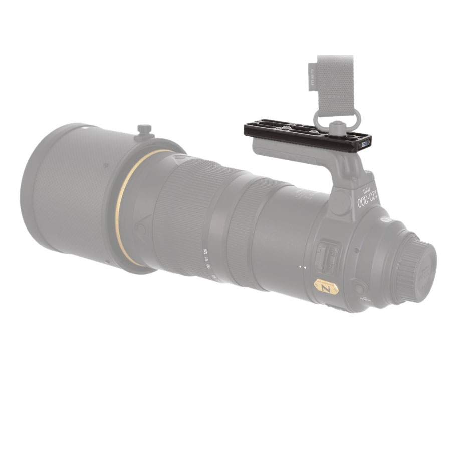 Kirk KLP-450-2NL Universal-Objektivplatte (114 mm) mit QD-Aufnahme & 2 Schrauben an Nikon 120-300mm AFS f/2.8 FL ED SR VR