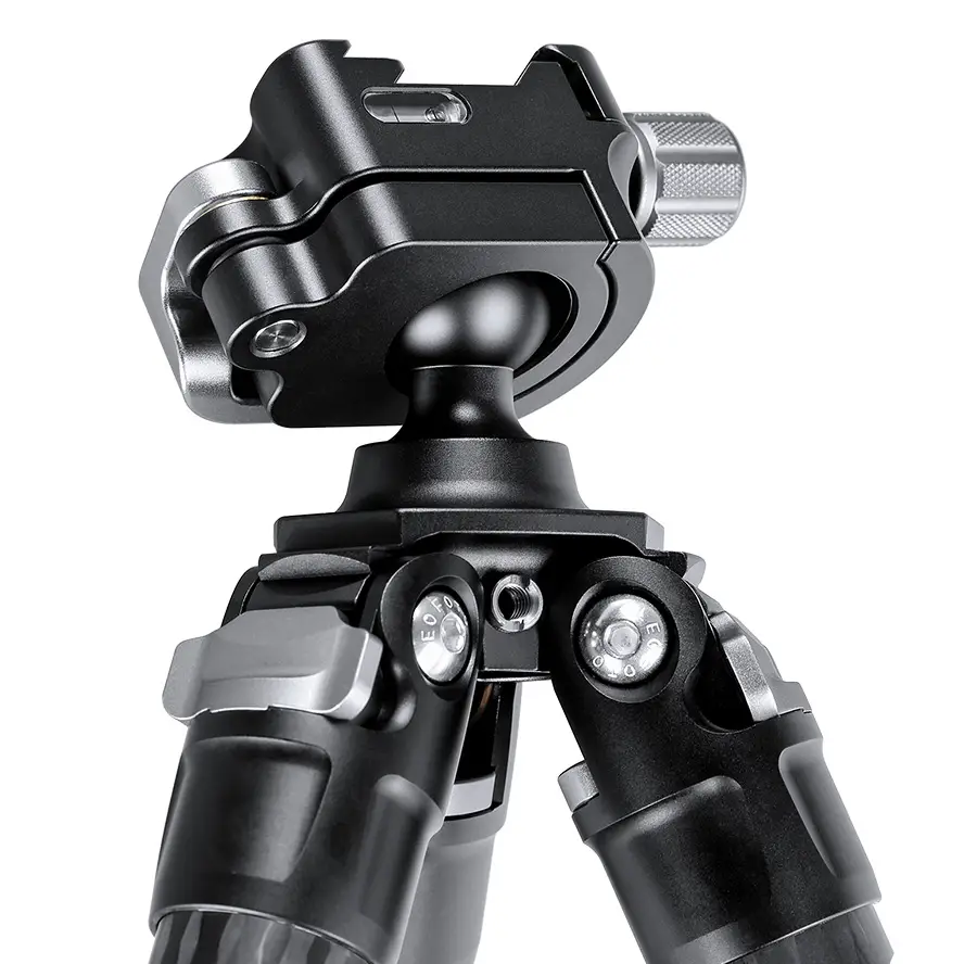 Leofoto SA-364CL Karbon Dreibeinstativ mit MA-30 Halterung Leofoto SA-364CL Karbon Dreibeinstativ mit MA-30 Halterung