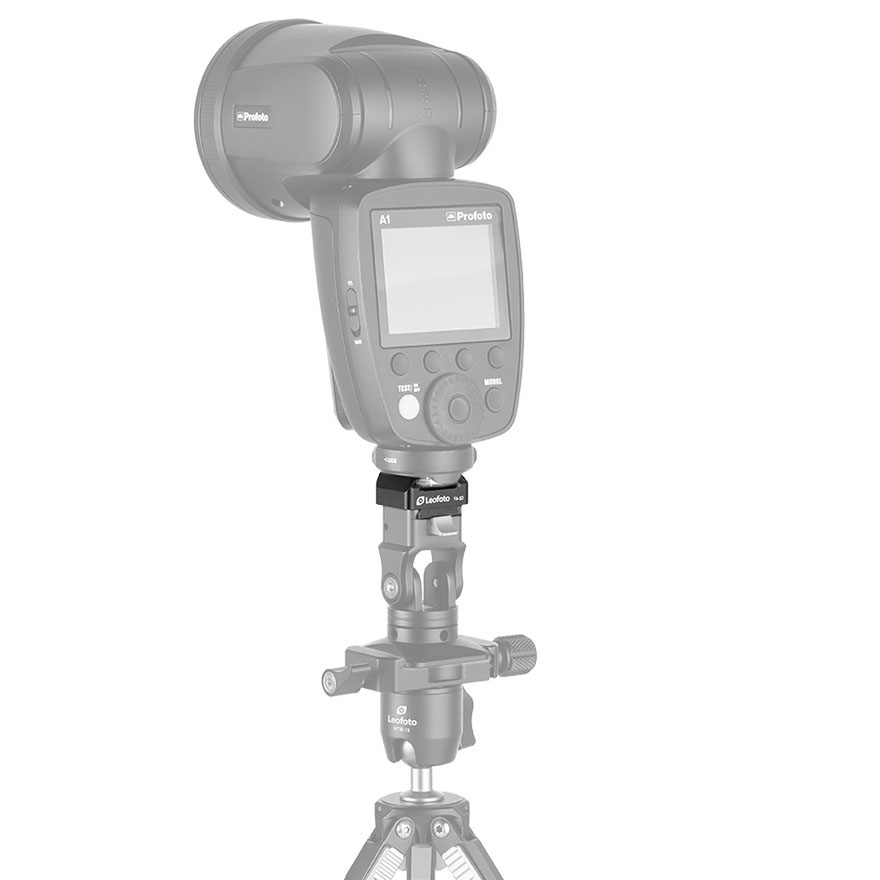 Leofoto FA-10 V-Schnellwechselplatte mit Cold Shoe-Aufnahme Leofoto FA-10 V-Schnellwechselplatte mit Cold Shoe-Aufnahme