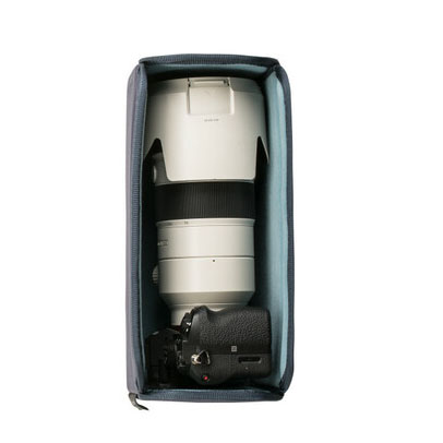 Shimoda Core Unit Small DSLR Anwendungsbeispiel (gezeigtes Zubehör gehört nicht zum Lieferumfang)
