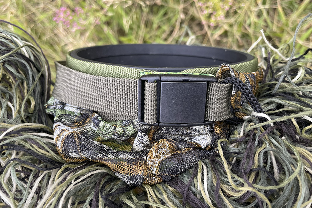 Tragopan Ghillie Khaki XL-Sleeve - Tarnung für Kamera-Tele-Objektiv-Kombination Usage example (accessories shown are not included in the scope of delivery)