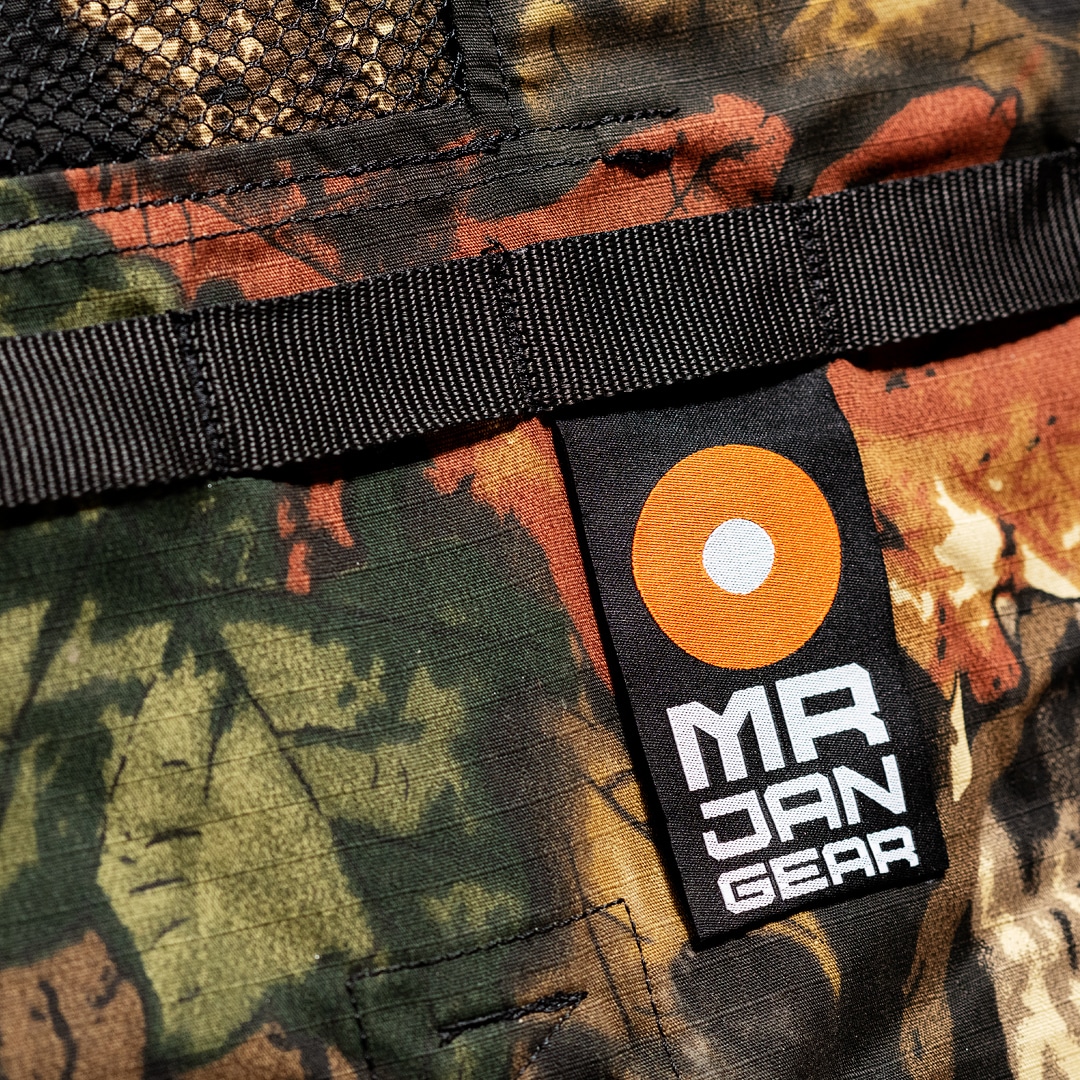 MR JAN GEAR Floating Hide 3 Schwimmversteck MR JAN GEAR Floating Hide 3 Schwimmversteck