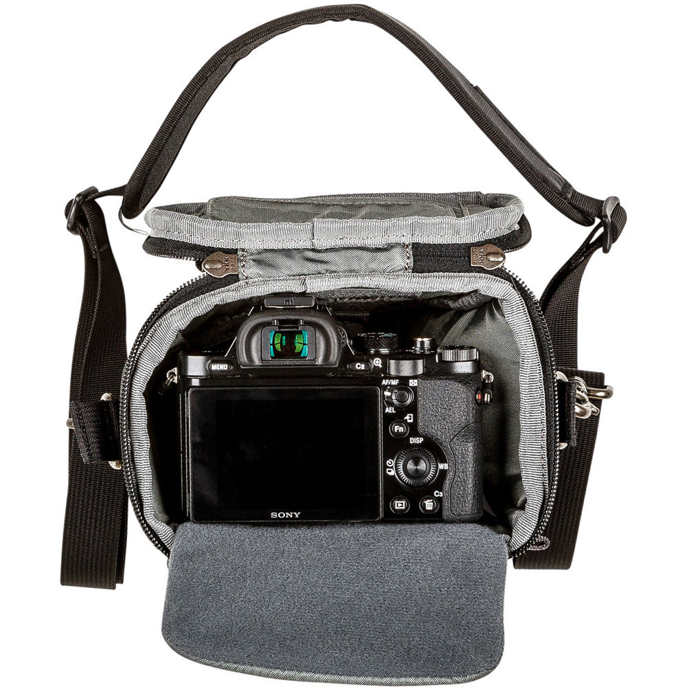 thinktank_710861_digital_holster_TM_10_v20_AE21339_augenblicke_eingefangen-4
