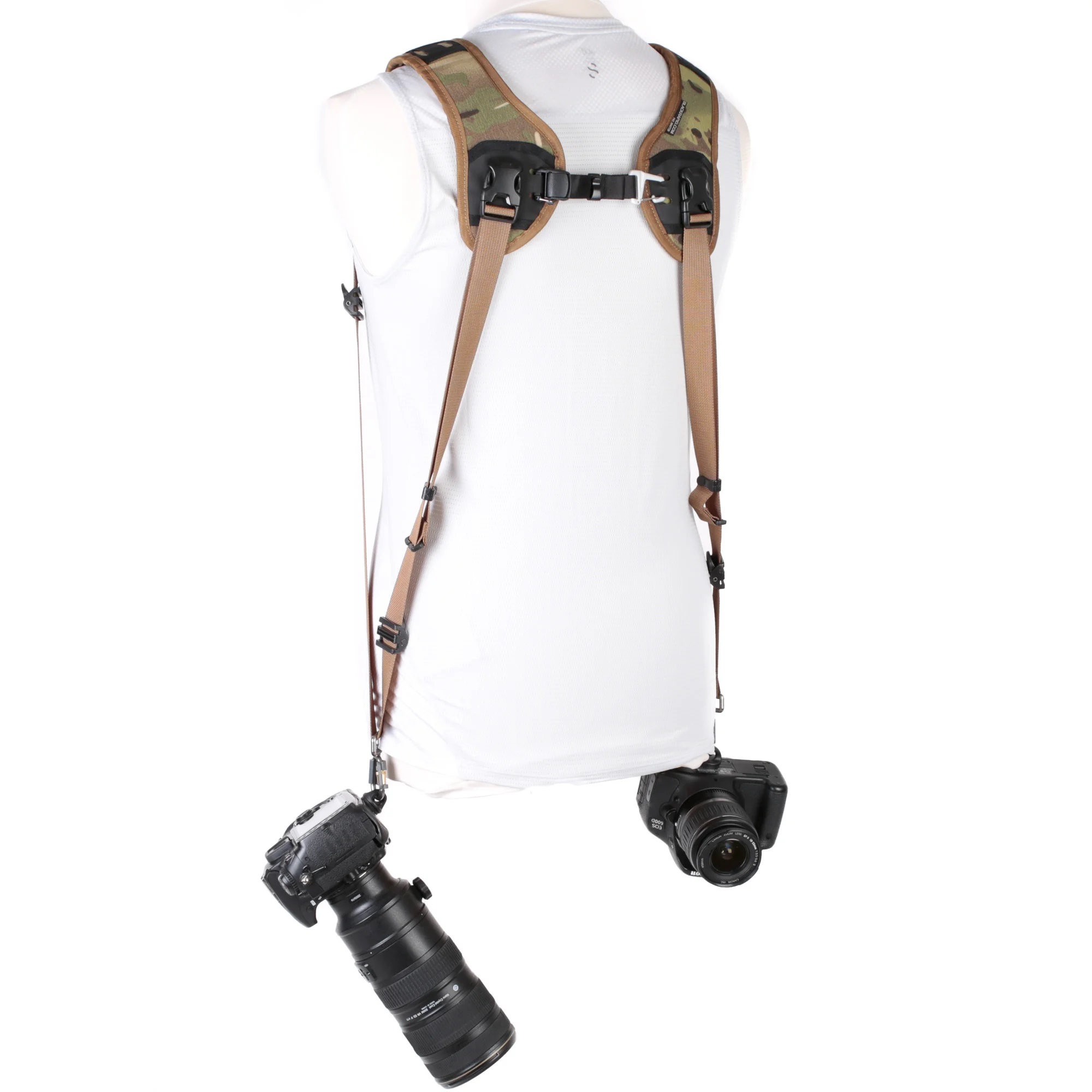 blackrapid_68922644_kameragurt_double_breathe_multi_terrain_camo_AE21575_augenblicke_eingefangen-8