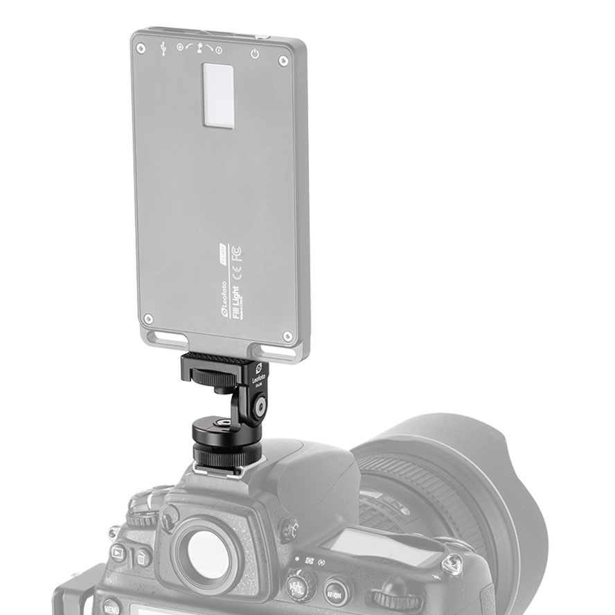 leofoto_lf_fa_06_fa_06_blitzschuh_adapter_mit_schwenk_und_neigefunktion_AE20905_augenblicke_eingefangen-14