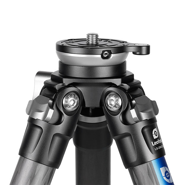 Leofoto LS-255CEX Ranger Karbon Stativ mit integrierter Nivellierung Leofoto LS-255CEX Ranger Karbon Stativ mit integrierter Nivellierung