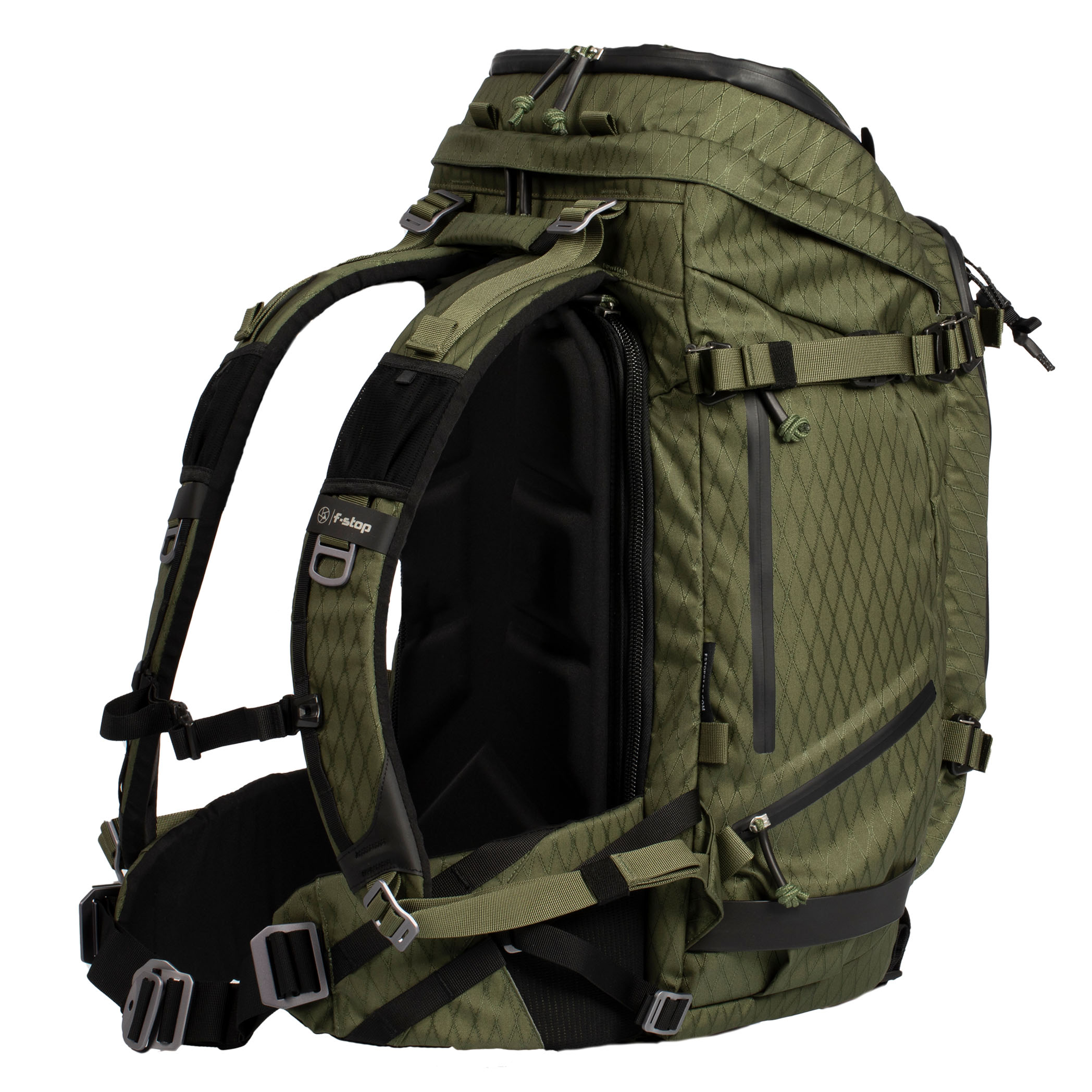 f_stop_d210201_tilopa_50l_duradiamond_TM_rucksack_essentials_bundle_cypress_green_AE21196_augenblicke_eingefangen-4 kommt ohne / comes without Gatekeeper Straps