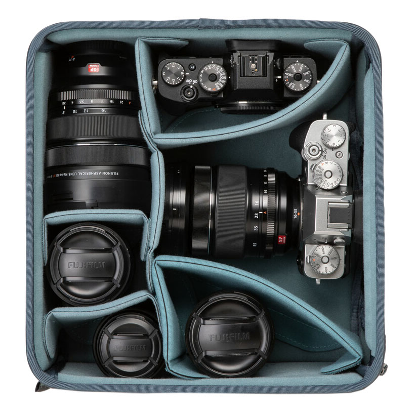 Shimoda Core Unit Medium Mirrorless V2 Modul-Einsatz Usage example (accessories shown are not included in the scope of delivery)