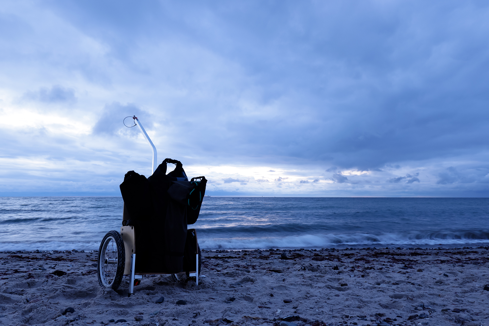 carry_freedom_cf_l1_leaf_faltbarer_fahrradlastenanhaenger_AE20747_augenblicke_eingefangen-31