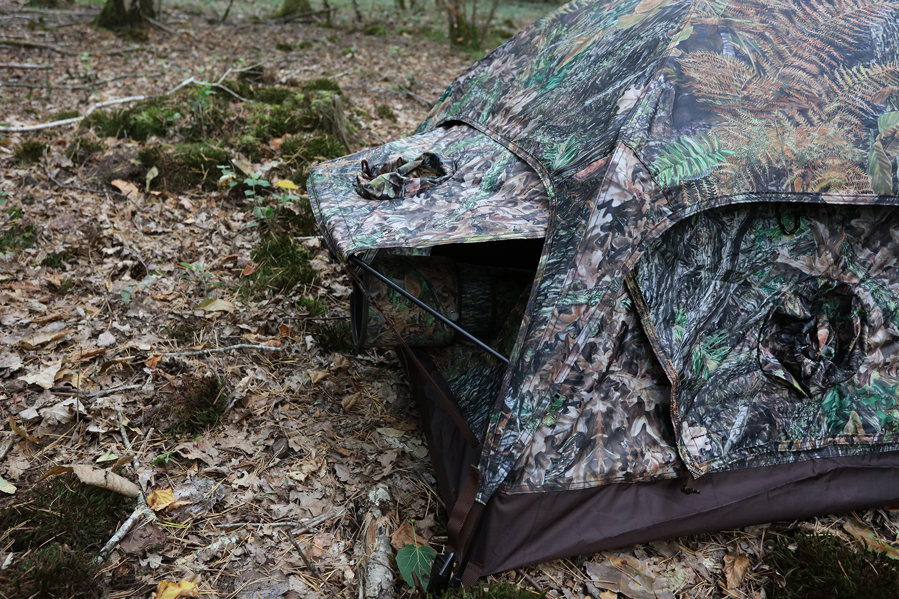 Tragopan HOKKI V3 Liegezelt für Bodennahe Fotografie Tragopan HOKKI V3 Liegezelt für Bodennahe Fotografie