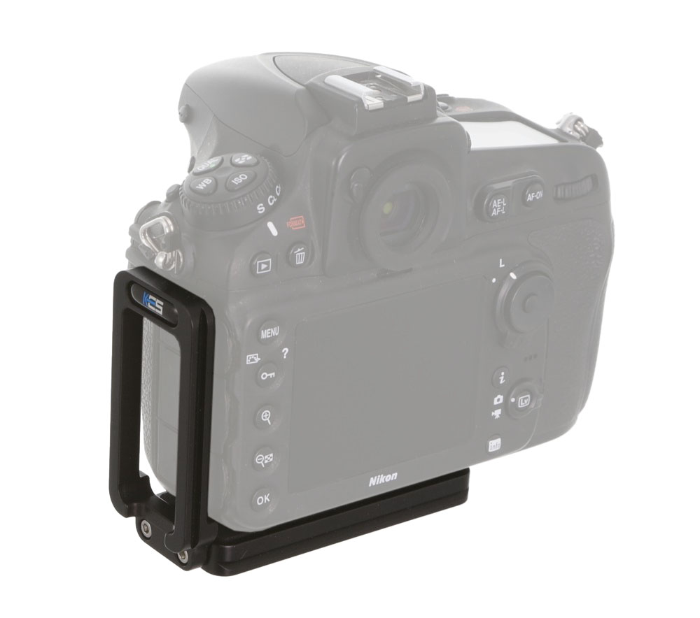 Kirk ULB-1 Universeller L-Winkel -klein an Nikon D810