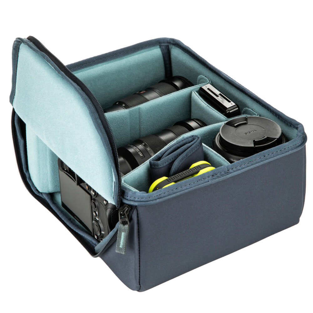 Shimoda Core Unit Small Mirrorless Modul-Einsatz Usage example (accessories shown are not included in the scope of delivery)