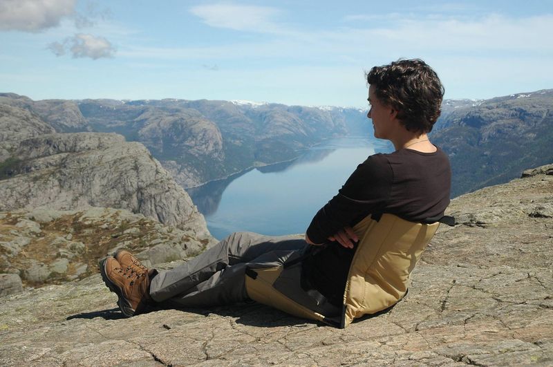 dare_to_be_different_outdoor_1011_gruen_dtbdoutdoor_zitterik_sitzkissen_stuhl_polster_AE206611_augenblicke_eingefangen-J-2