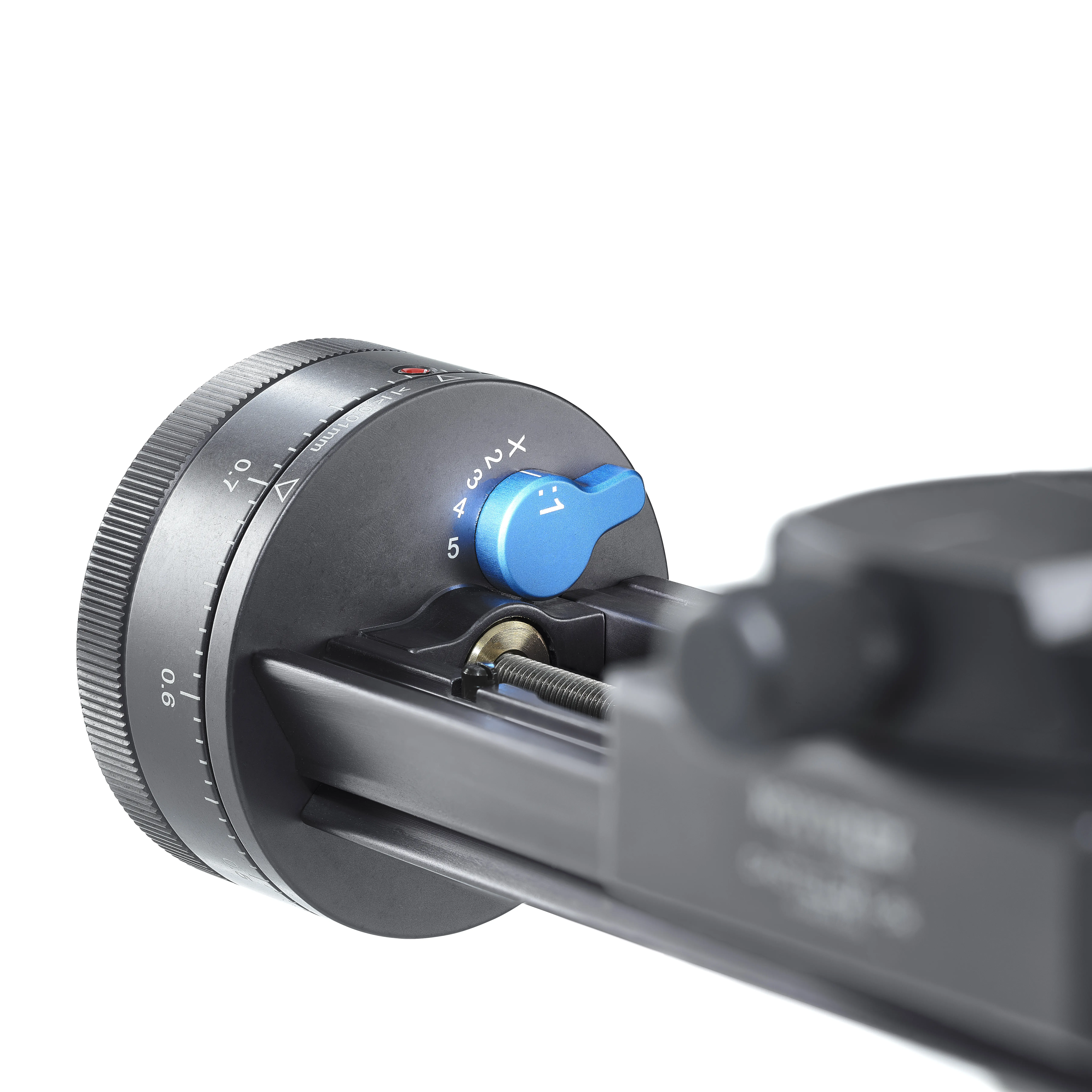 Novoflex Castel-M Einstellschlitten mit Fokusrad & Rasterungen Novoflex Castel-M Einstellschlitten mit Fokusrad & Rasterungen