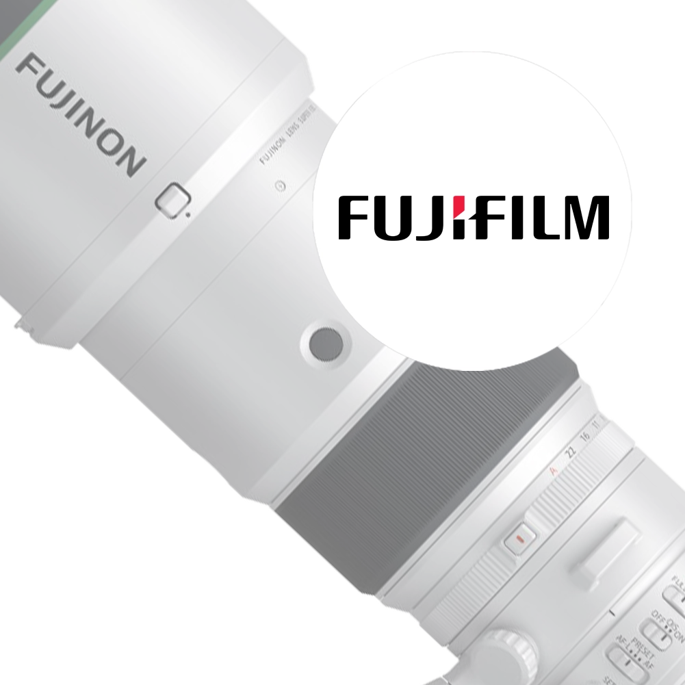 cat-fuji-lens.webp?ts=1736347878